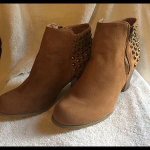 Charles Albert Suede Booties